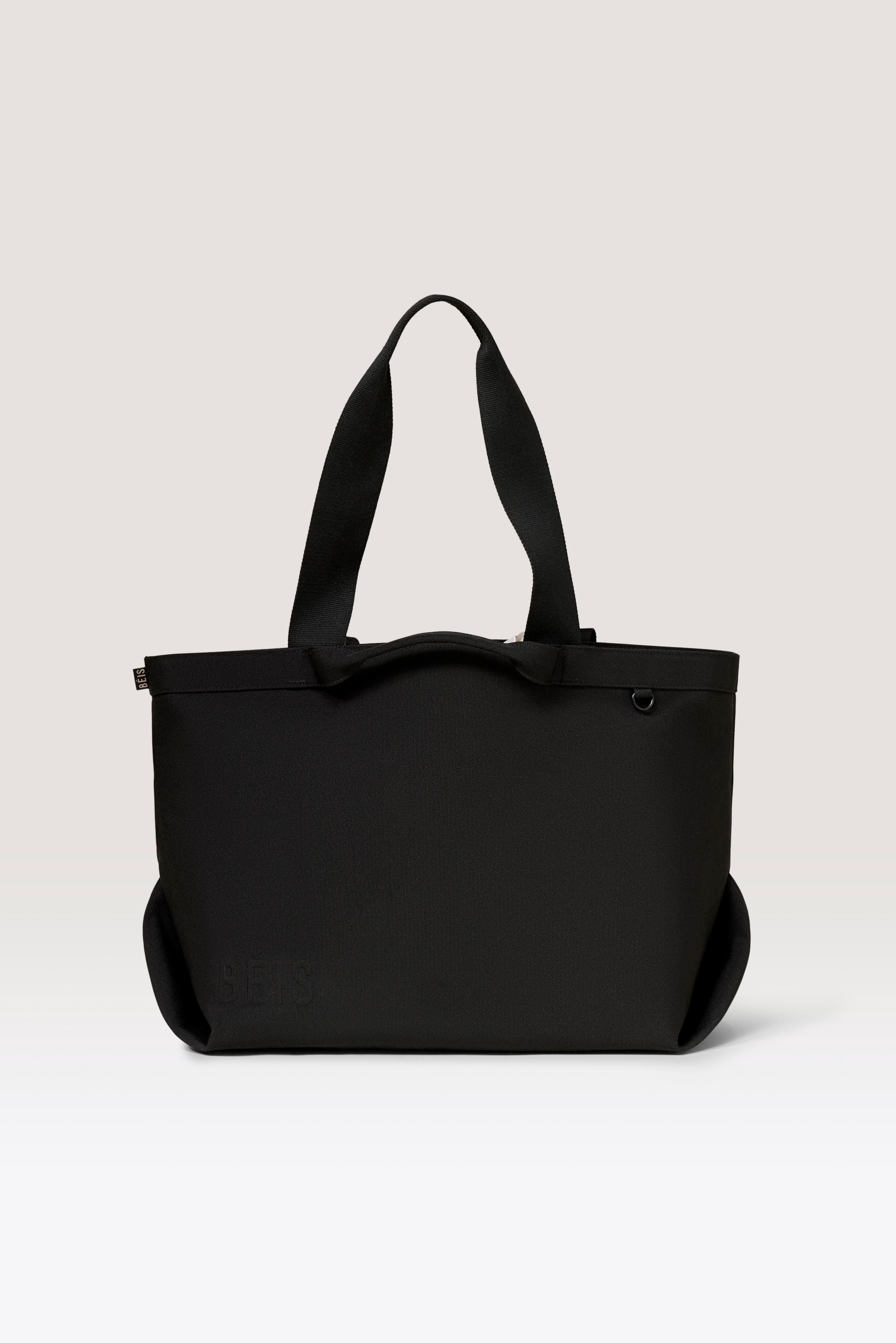 The Tote Set
