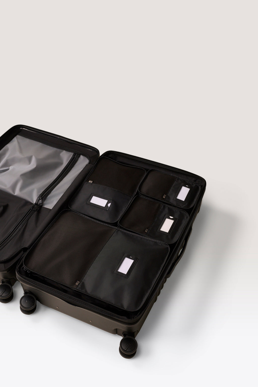 The Packing Cube Large in Black